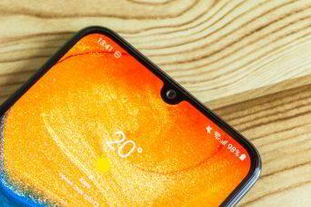 Обзор Samsung Galaxy A30 — самый сбалансированный середнячок? Обзор Samsung Galaxy A30 — самый сбалансированный середнячок?