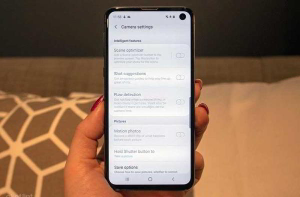 Обзор Samsung Galaxy S10e: почти все навороты по меньшей цене Обзор Samsung Galaxy S10e: почти все навороты по меньшей цене