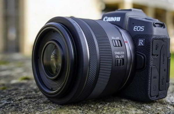 Обзор Canon EOS RP: доступной и компактной полнокадровой беззеркалки Обзор Canon EOS RP: доступной и компактной полнокадровой беззеркалки