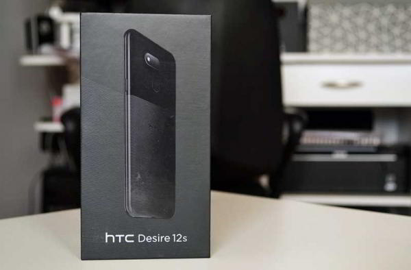 Обзор HTC Desire 12s: бюджетного смартфона с интересным дизайном Обзор HTC Desire 12s: бюджетного смартфона с интересным дизайном