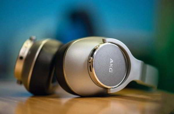 Обзор AKG N700NC одних из лучших наушников в классе Обзор AKG N700NC одних из лучших наушников в классе