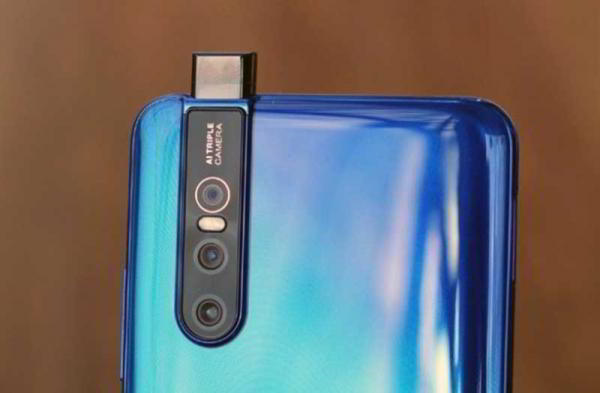 Обзор Vivo V15 Pro: отличный экран и невероятные камеры Обзор Vivo V15 Pro: отличный экран и невероятные камеры