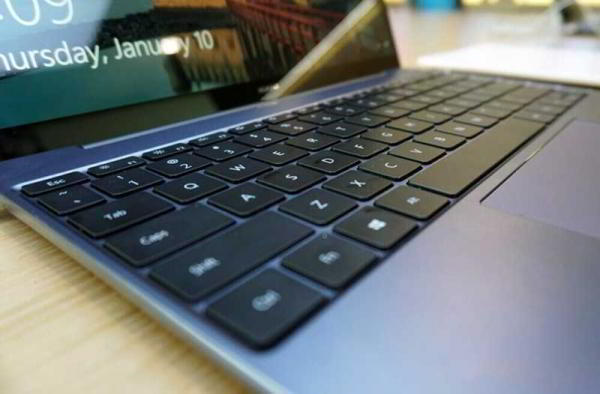 Обзор Huawei MateBook 13: красивого и премиального ноутбука Обзор Huawei MateBook 13: красивого и премиального ноутбука