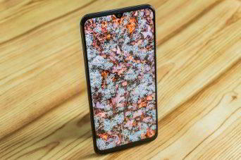 Обзор Samsung Galaxy A30 — самый сбалансированный середнячок? Обзор Samsung Galaxy A30 — самый сбалансированный середнячок?
