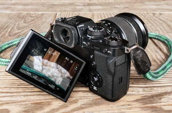 Обзор камеры Fujifilm X-T3: забудьте про полный кадр Обзор камеры Fujifilm X-T3: забудьте про полный кадр