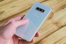 Обзор Samsung Galaxy S10e — лучший компактный флагман Обзор Samsung Galaxy S10e — лучший компактный флагман