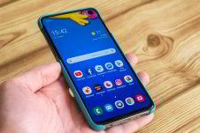 Обзор Samsung Galaxy S10e — лучший компактный флагман Обзор Samsung Galaxy S10e — лучший компактный флагман