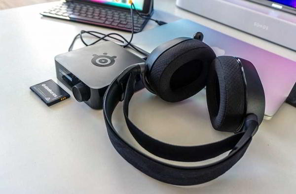 Обзор SteelSeries Arctis Pro Wireless: дорогие беспроводные наушники с базой Обзор SteelSeries Arctis Pro Wireless: дорогие беспроводные наушники с базой