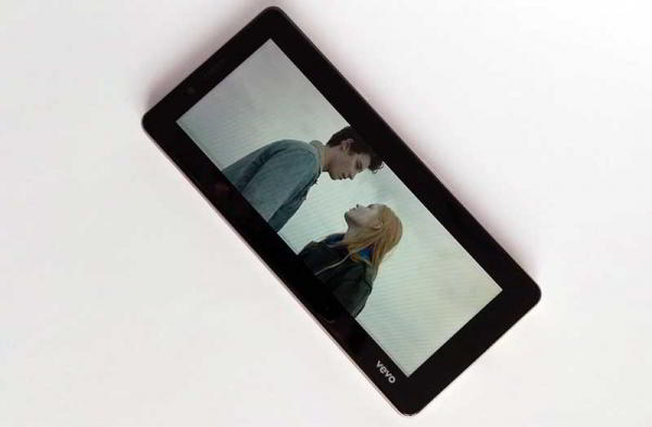 Обзор Sony Xperia L3: бюджетного и неоднозначного смартфона Обзор Sony Xperia L3: бюджетного и неоднозначного смартфона