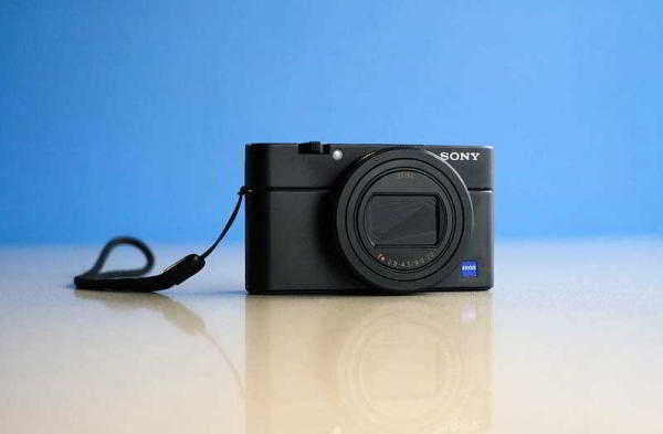 Обзор Sony RX100 VI: лучшая компактная камера в кармане Обзор Sony RX100 VI: лучшая компактная камера в кармане