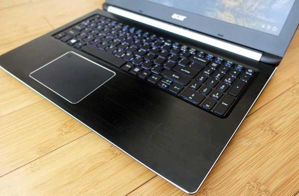Обзор Acer Aspire 7 A715-72G мощного мультимедийного ноутбука Обзор Acer Aspire 7 A715-72G мощного мультимедийного ноутбука