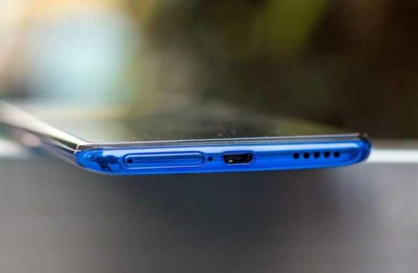 Обзор Vivo V15 Pro: отличный экран и невероятные камеры Обзор Vivo V15 Pro: отличный экран и невероятные камеры