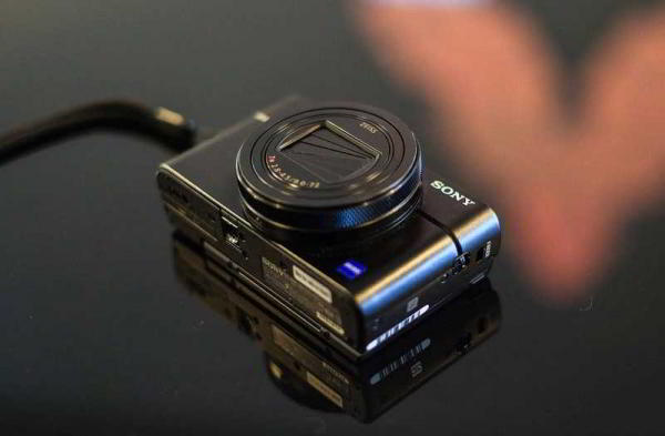 Обзор Sony RX100 VI: лучшая компактная камера в кармане Обзор Sony RX100 VI: лучшая компактная камера в кармане