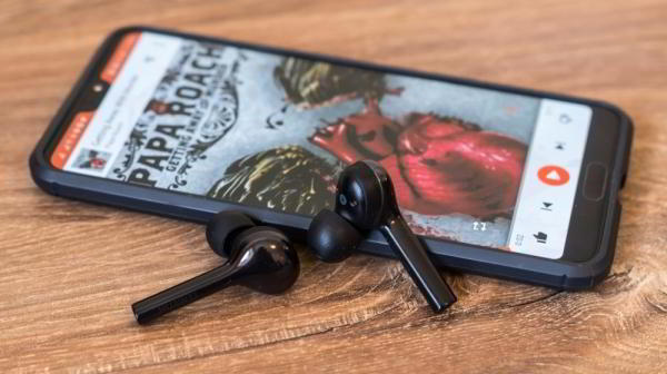 Обзор и опыт эксплуатации Huawei FreeBuds - крутая неидеальная гарнитура Обзор и опыт эксплуатации Huawei FreeBuds - крутая неидеальная гарнитура