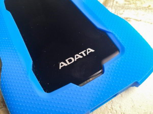 Обзор внешнего HDD ADATA HD330: Тонко и прочно Обзор внешнего HDD ADATA HD330: Тонко и прочно