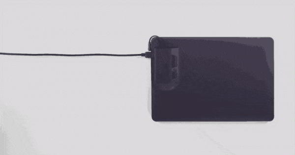 У защитного чехла к MacBook Pro есть все необходимые разъёмы (9 фото + видео) У защитного чехла к MacBook Pro есть все необходимые разъёмы (9 фото + видео)