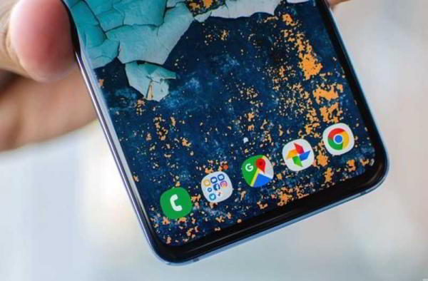 Обзор Samsung Galaxy S10e: почти все навороты по меньшей цене Обзор Samsung Galaxy S10e: почти все навороты по меньшей цене