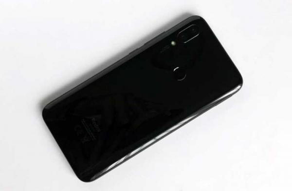 Обзор Xiaomi Redmi 7: по-прежнему отличного бюджетного телефона Обзор Xiaomi Redmi 7: по-прежнему отличного бюджетного телефона