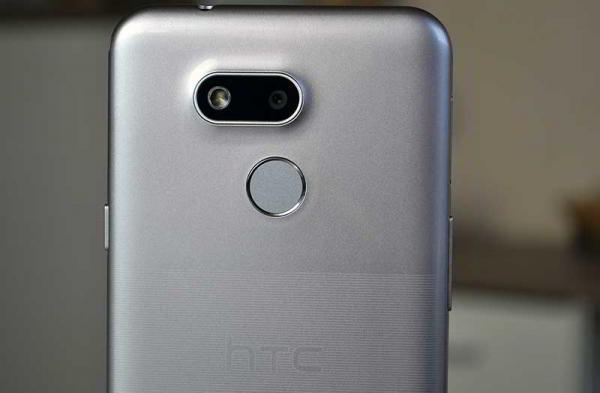Обзор HTC Desire 12s: бюджетного смартфона с интересным дизайном Обзор HTC Desire 12s: бюджетного смартфона с интересным дизайном
