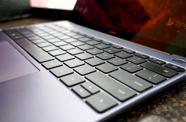 Обзор Huawei MateBook 13: красивого и премиального ноутбука Обзор Huawei MateBook 13: красивого и премиального ноутбука