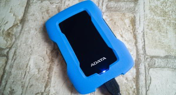 Обзор внешнего HDD ADATA HD330: Тонко и прочно Обзор внешнего HDD ADATA HD330: Тонко и прочно