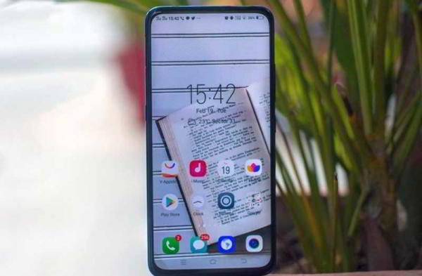 Обзор Vivo V15 Pro: отличный экран и невероятные камеры Обзор Vivo V15 Pro: отличный экран и невероятные камеры