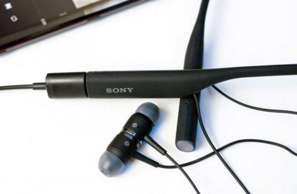 Обзор Sony SBH90C мост между портом и беспроводным будущим Обзор Sony SBH90C мост между портом и беспроводным будущим