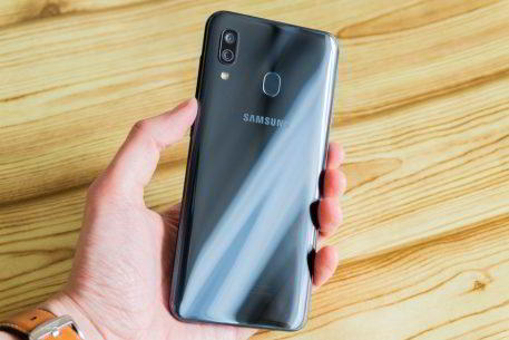 Обзор Samsung Galaxy A30 — самый сбалансированный середнячок? Обзор Samsung Galaxy A30 — самый сбалансированный середнячок?