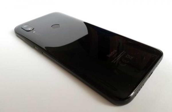 Обзор Xiaomi Redmi 7: по-прежнему отличного бюджетного телефона Обзор Xiaomi Redmi 7: по-прежнему отличного бюджетного телефона