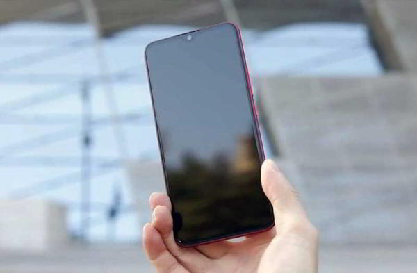 Обзор UMIDIGI F1: смартфон с большой батареей и Android 9.0 Обзор UMIDIGI F1: смартфон с большой батареей и Android 9.0