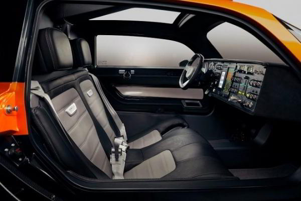 Голландская компания Pal-V представила в Женеве свой первый летающий автомобиль Голландская компания Pal-V представила в Женеве свой первый летающий автомобиль