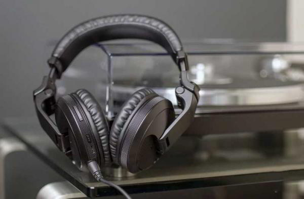 Обзор Pioneer HDJ-X5BT наушников для клуба и улицы Обзор Pioneer HDJ-X5BT наушников для клуба и улицы