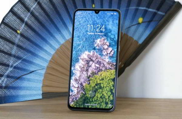 Обзор Xiaomi Mi 9: новейшие технологии по разумной цене Обзор Xiaomi Mi 9: новейшие технологии по разумной цене