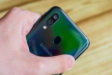 Обзор Samsung Galaxy A40 &mdash; компактный средний класс
