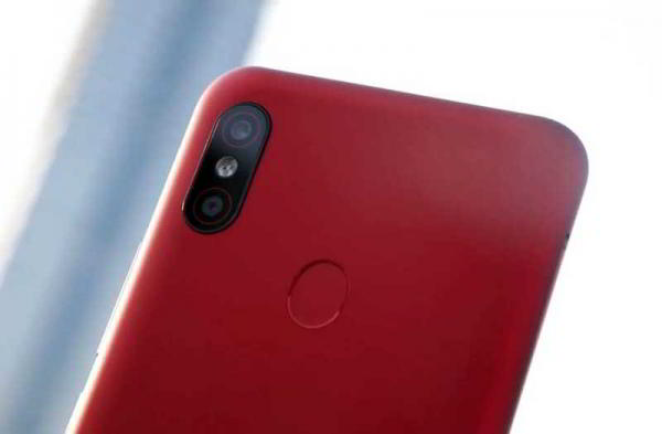 Обзор UMIDIGI F1: смартфон с большой батареей и Android 9.0 Обзор UMIDIGI F1: смартфон с большой батареей и Android 9.0