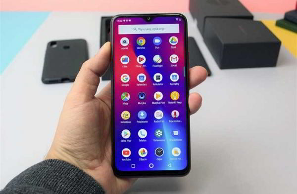 Обзор UMIDIGI F1: смартфон с большой батареей и Android 9.0 Обзор UMIDIGI F1: смартфон с большой батареей и Android 9.0