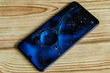 Обзор Samsung Galaxy A40 &mdash; компактный средний класс