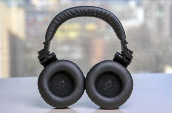 Обзор Pioneer HDJ-X5BT наушников для клуба и улицы Обзор Pioneer HDJ-X5BT наушников для клуба и улицы