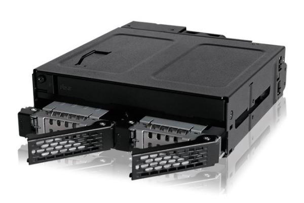 Icy Dock ToughArmor MB602SPO-B позволяет установить в отсек для оптического привода не только его, но и два накопителя типоразмера 2,5 дюйма Icy Dock ToughArmor MB602SPO-B позволяет установить в отсек для оптического привода не только его, но и два накопителя типоразмера 2,5 дюйма