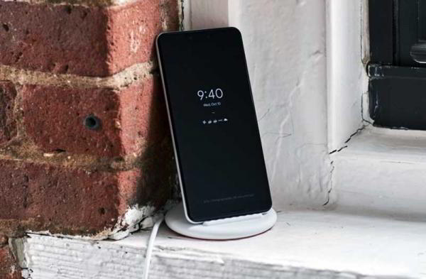 Обзор Google Pixel Stand: умного аксессуара от Google Обзор Google Pixel Stand: умного аксессуара от Google