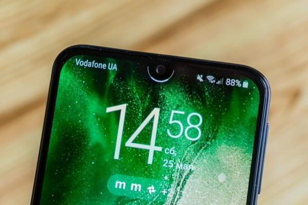 Обзор Samsung Galaxy A40 &mdash; компактный средний класс