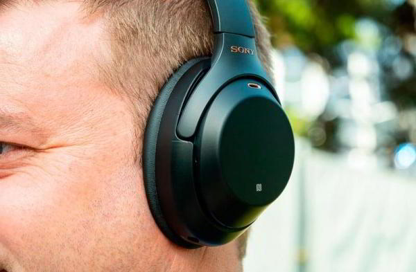 Обзор Sony WH-1000XM3: беспроводные наушники с лучшим шумоподавлением Обзор Sony WH-1000XM3: беспроводные наушники с лучшим шумоподавлением