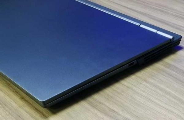 Обзор Lenovo Legion Y740: компактность и мощь RTX 2080 Обзор Lenovo Legion Y740: компактность и мощь RTX 2080