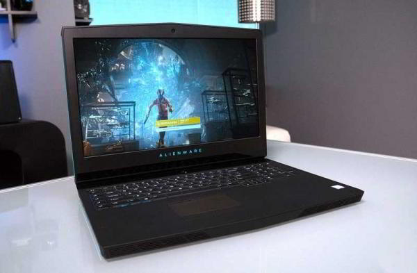 Обзор Alienware 17 R5: высокопроизводительный игровой ноутбук Обзор Alienware 17 R5: высокопроизводительный игровой ноутбук