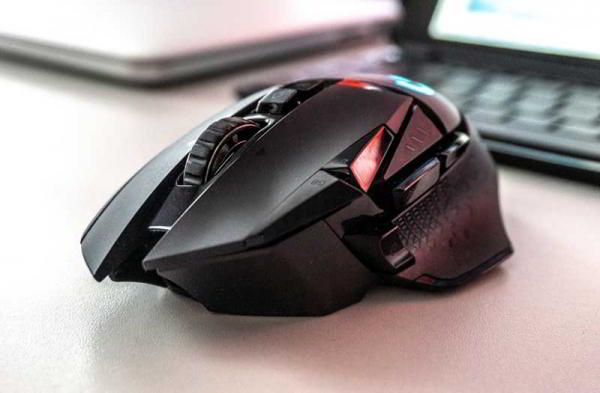 Обзор Logitech G502 Lightspeed: лучшая беспроводная мышь для игроков Обзор Logitech G502 Lightspeed: лучшая беспроводная мышь для игроков