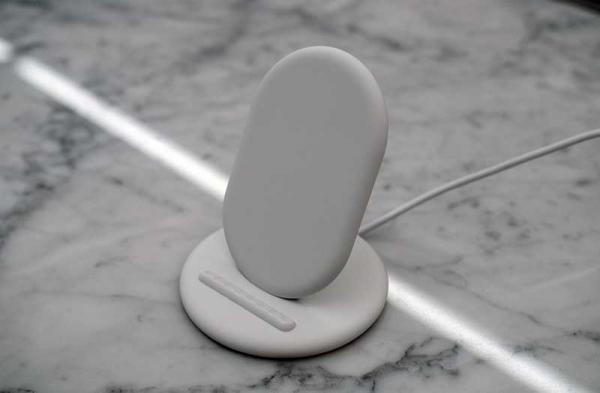 Обзор Google Pixel Stand: умного аксессуара от Google Обзор Google Pixel Stand: умного аксессуара от Google