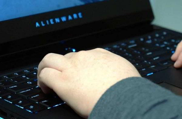 Обзор Alienware 17 R5: высокопроизводительный игровой ноутбук Обзор Alienware 17 R5: высокопроизводительный игровой ноутбук