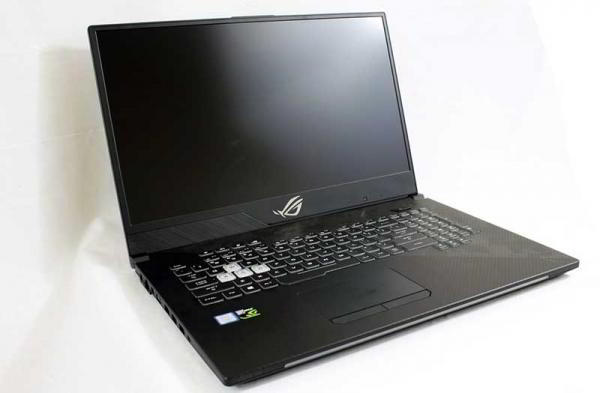 Обзор ноутбука Asus ROG Strix Scar II GL704: компактный и мощный Обзор ноутбука Asus ROG Strix Scar II GL704: компактный и мощный
