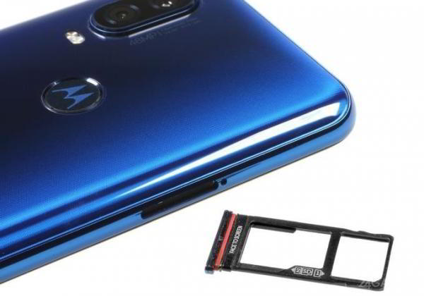 Motorola One Vision: кинематографический смартфон с 48-Мп камерой (15 фото) Motorola One Vision: кинематографический смартфон с 48-Мп камерой (15 фото)