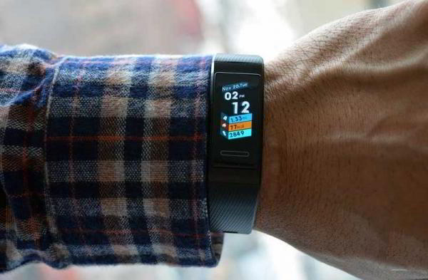 Обзор Huawei Band 3 Pro: все фитнес-функции по доступной цене Обзор Huawei Band 3 Pro: все фитнес-функции по доступной цене